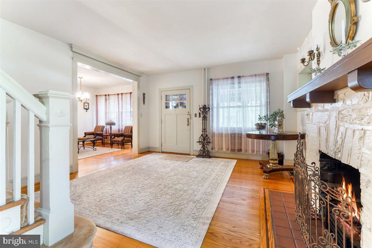 304 Bewley Road Havertown, PA 19083 - Photo 9 of 41