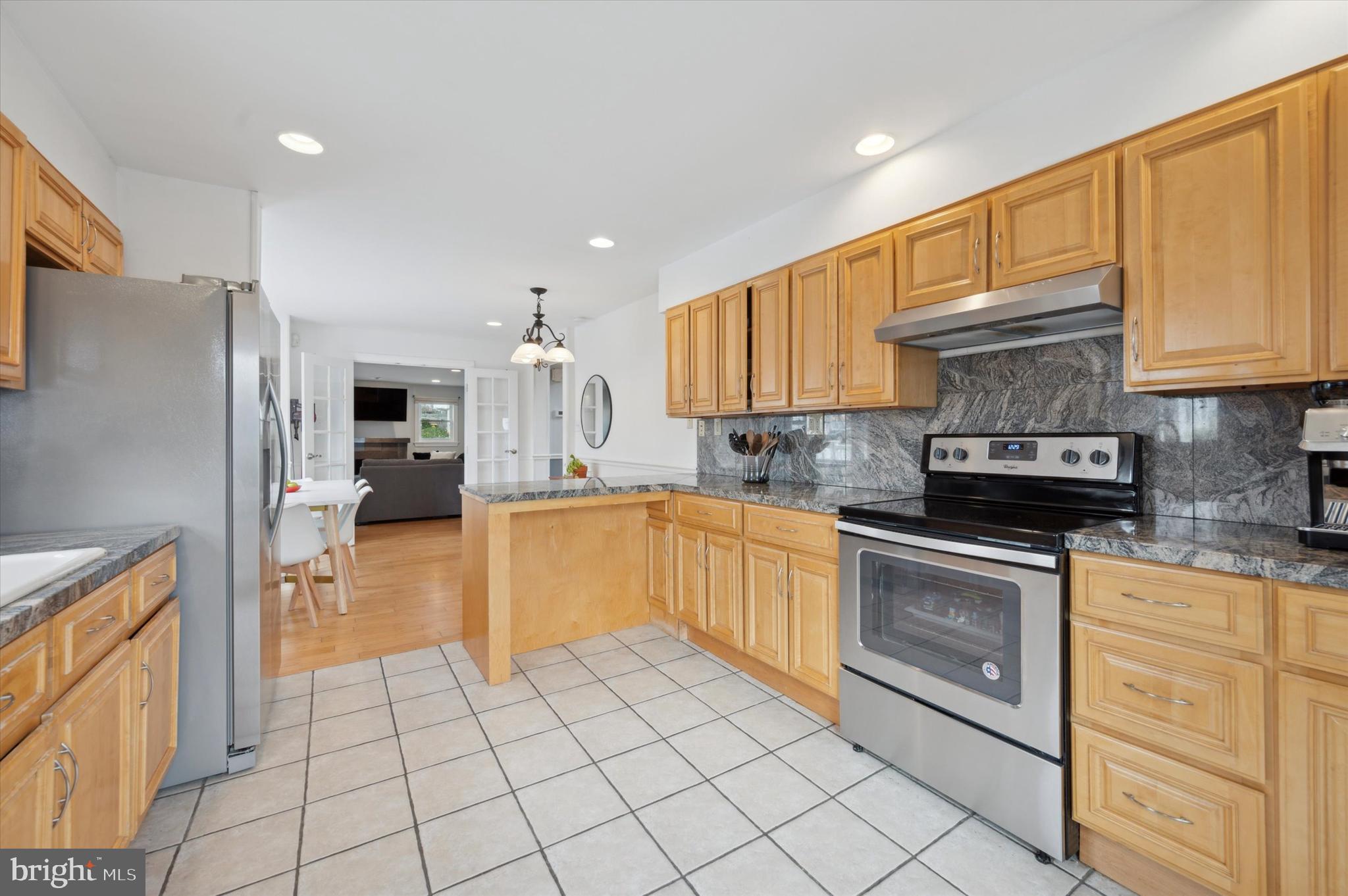 231 Henley Road Wynnewood, PA 19096 - Photo 16 of 36