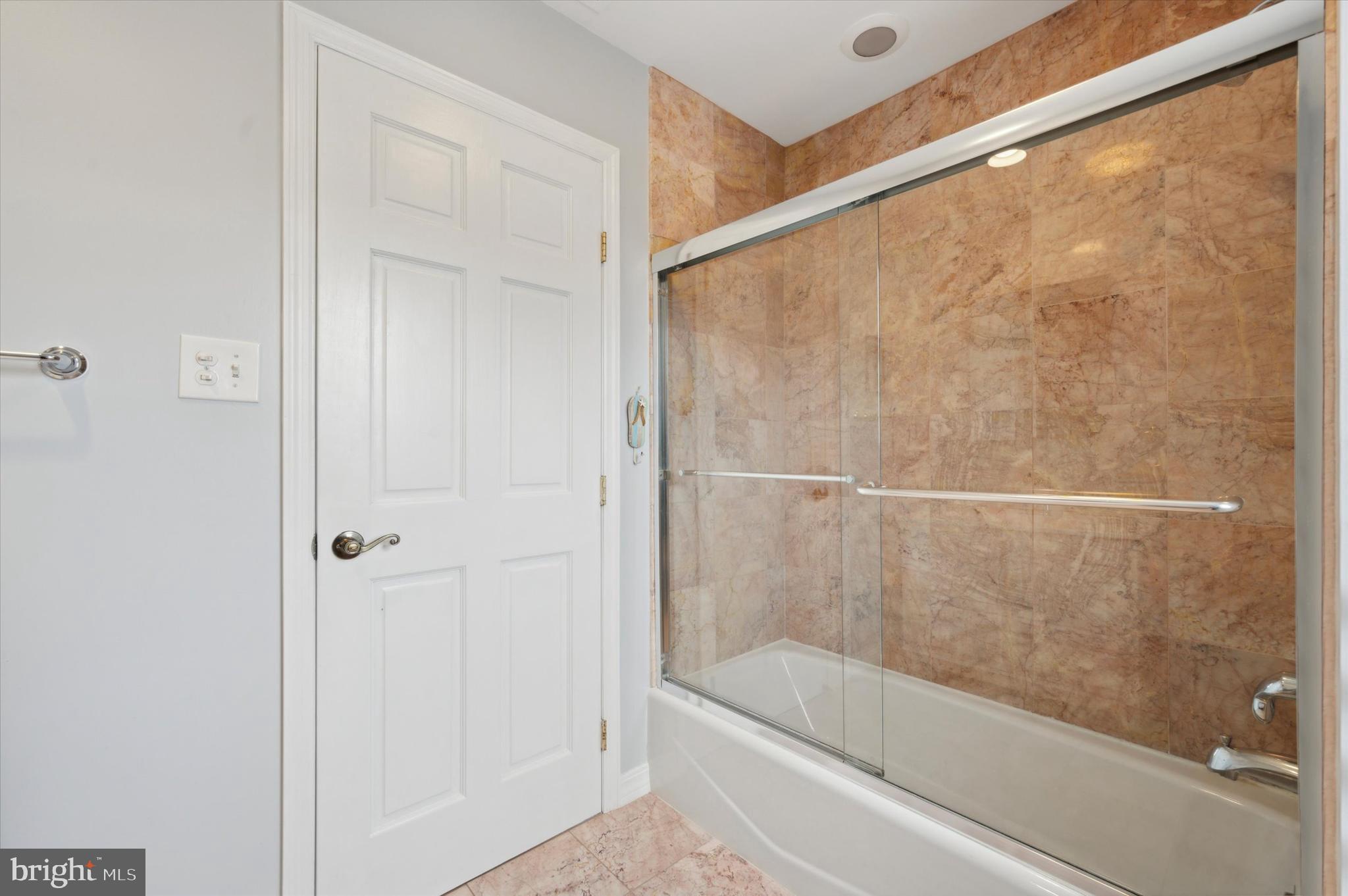 231 Henley Road Wynnewood, PA 19096 - Photo 24 of 36