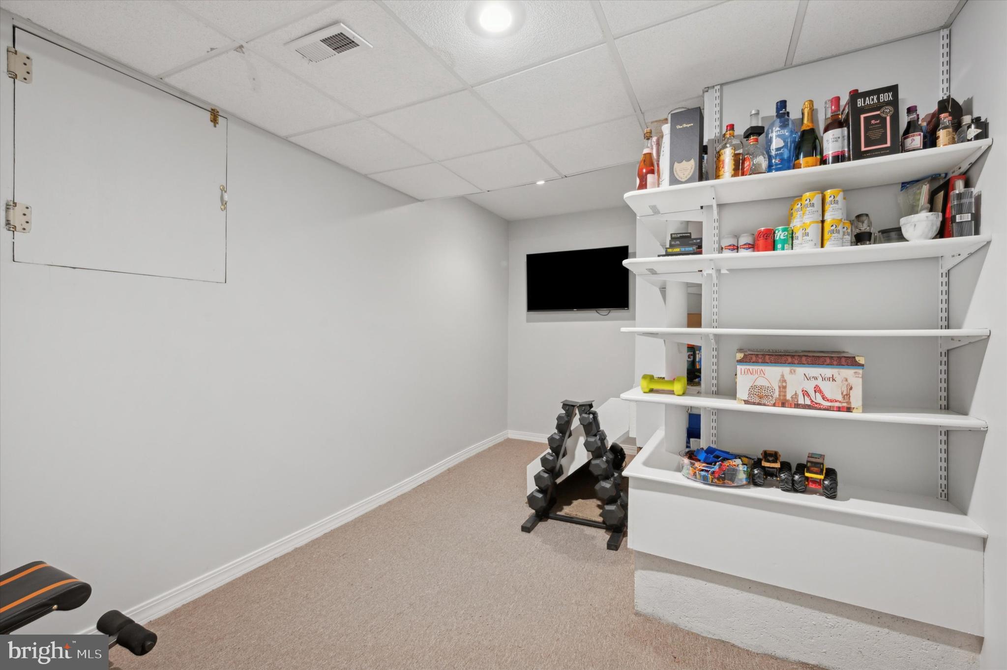 231 Henley Road Wynnewood, PA 19096 - Photo 32 of 36