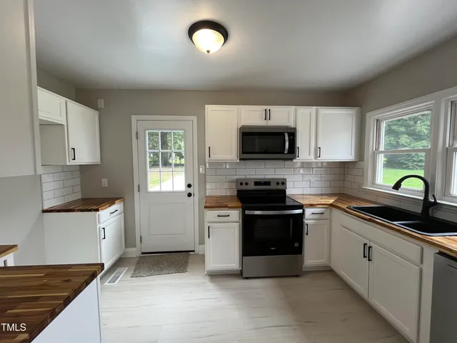 $332,500 | 421 Granville Street, Oxford, NC 27565