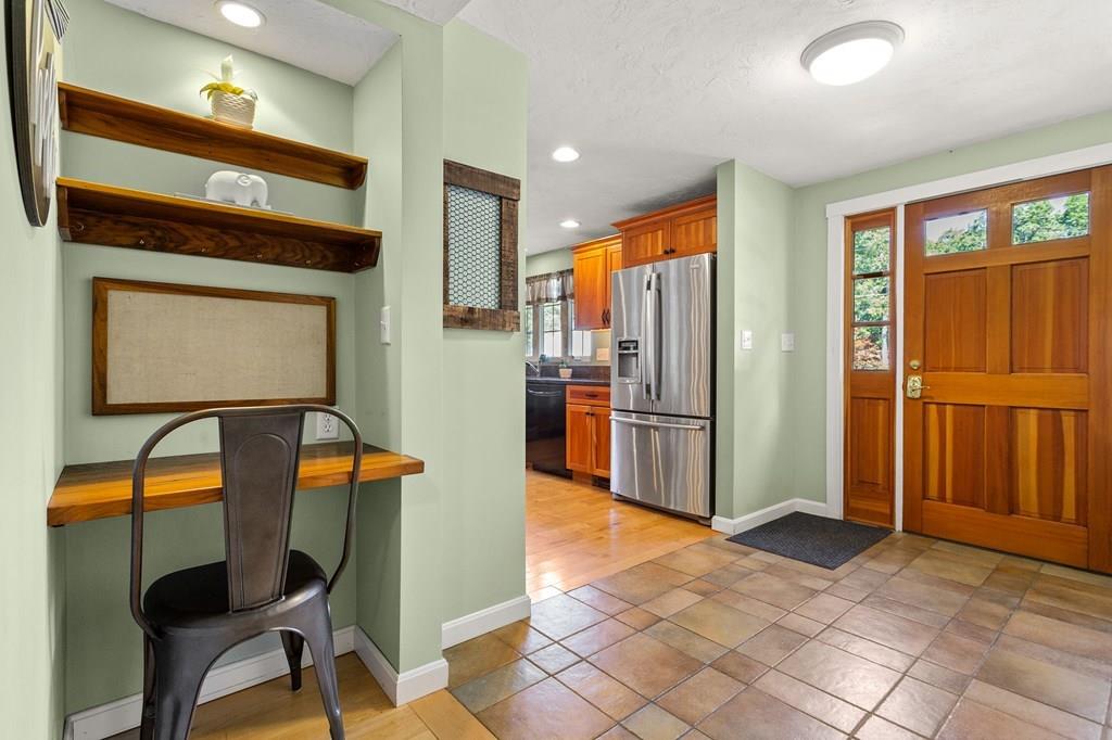8 Allston Road North Reading, MA 01864 - Photo 19 of 41 Gallery Image 19
