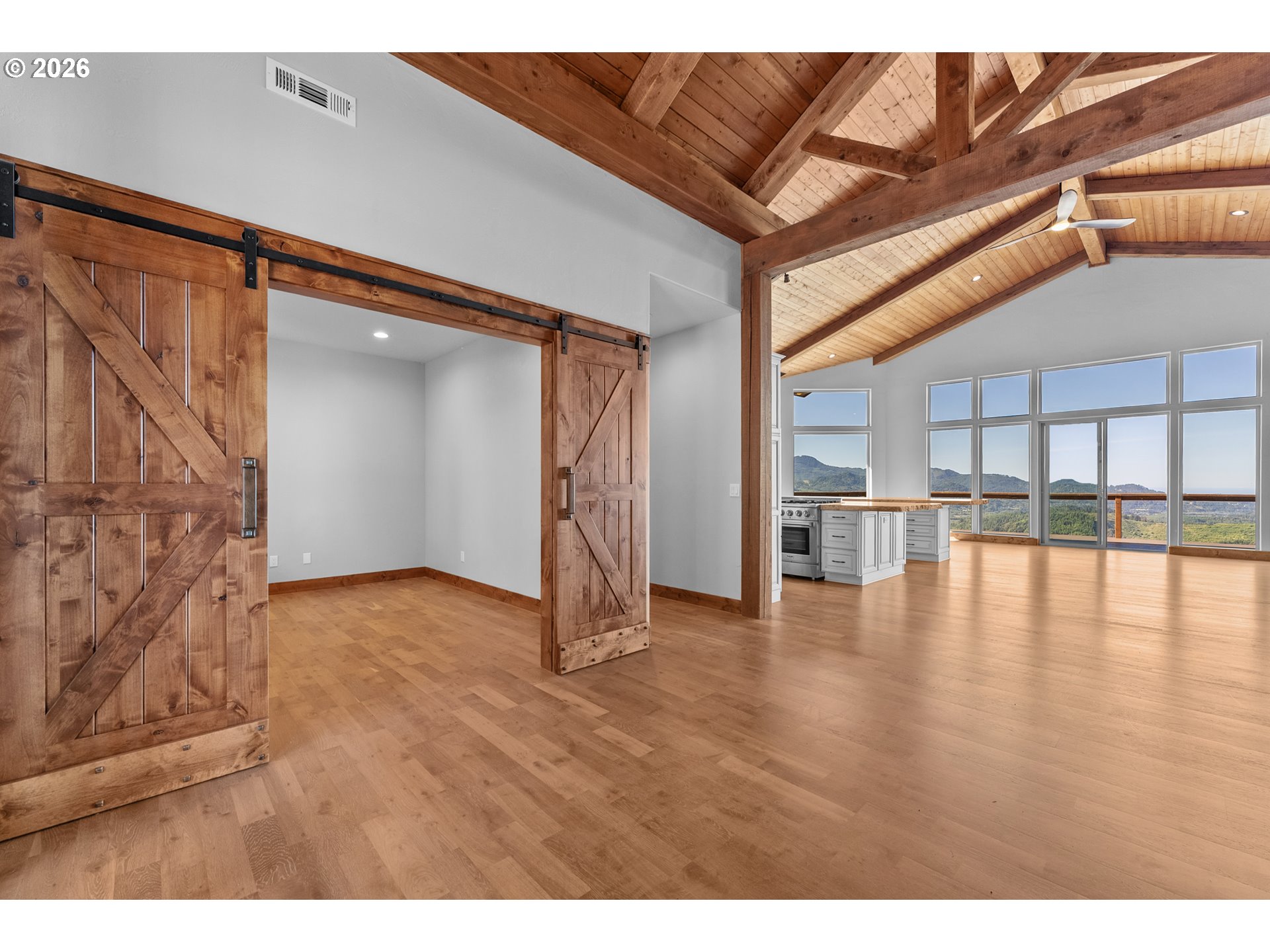 95665 Spirit Ridge Road Gold Beach, OR 97444 - Photo 25 of 43 Den/Office