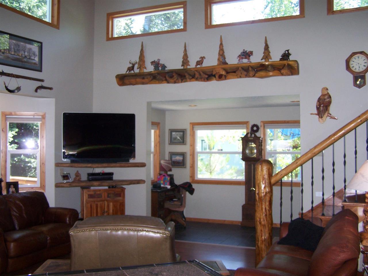 592 North Davis Road Usk, WA 99180 - Photo 3 of 20 Gallery Image 3