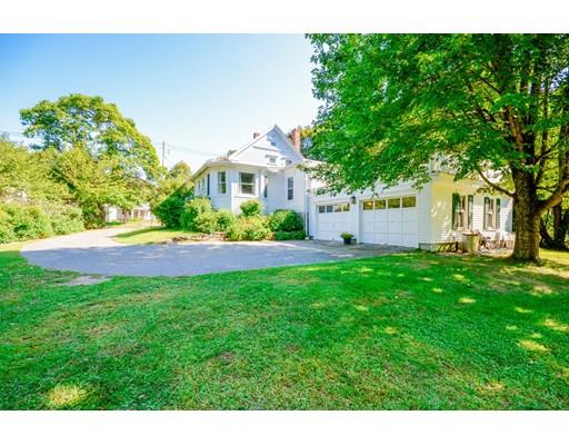 300 Converse Road Marion, MA 02738 - Photo 27 of 35 a front view of a house with a garden