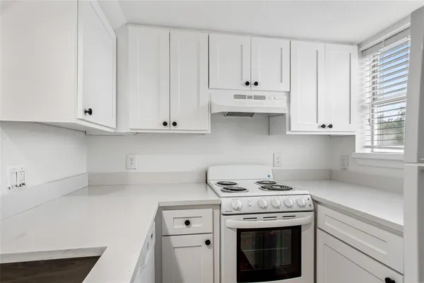 $1,295 | 1901 North Fitzhugh Avenue, Unit 19, Dallas, TX 75204