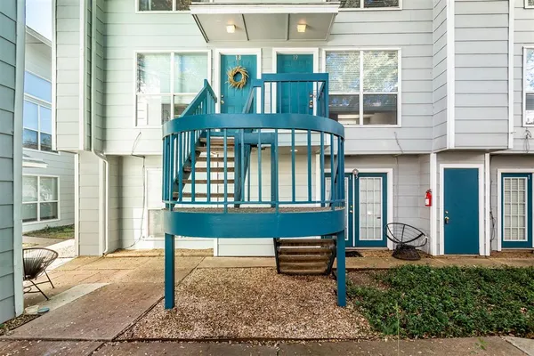 $1,295 | 1901 North Fitzhugh Avenue, Unit 19, Dallas, TX 75204