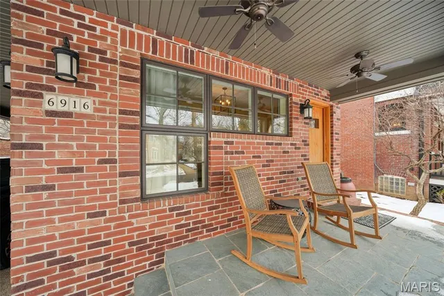 $800,000 | 6916 Amherst Avenue, University City, MO 63130