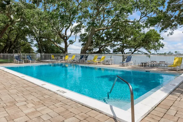 $136,600 | 209 West Miracle Strip Parkway, Unit D102, Mary Esther, FL 32569