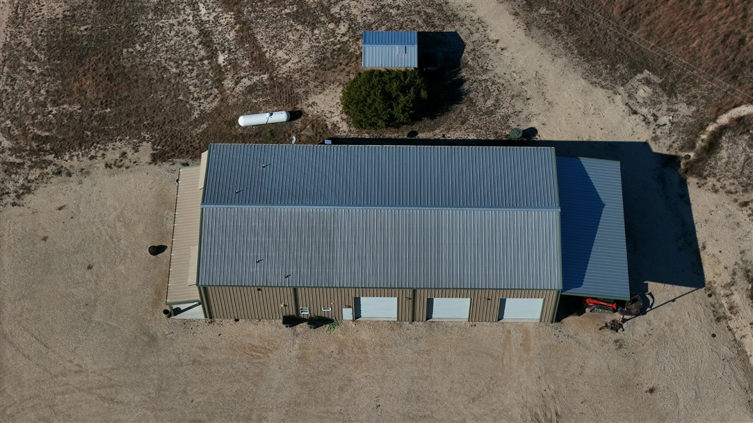 1684 County Road 2234 Lampasas, TX 76550 - Photo 7 of 35