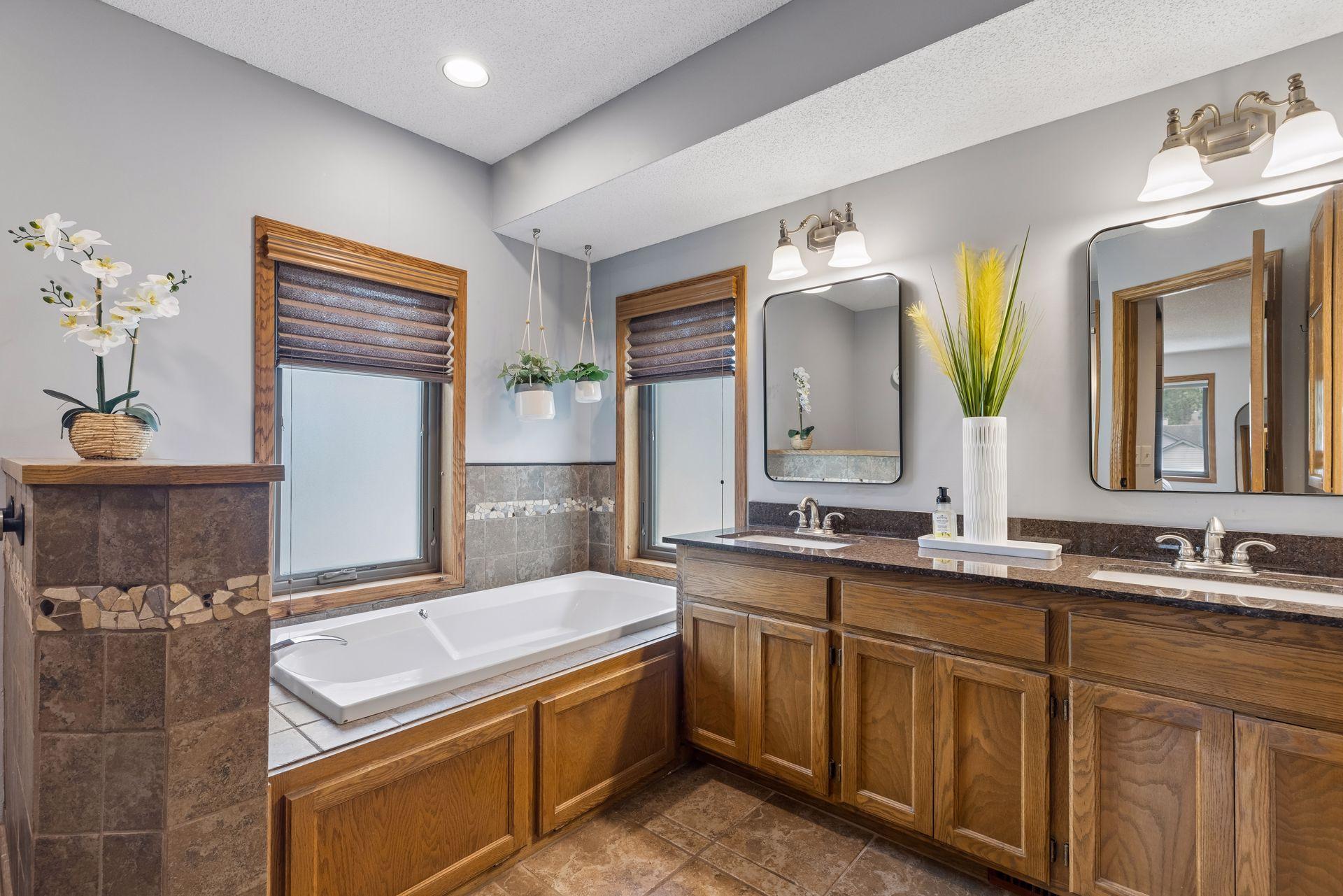 9136 Pinehurst Road Woodbury, MN 55125 - Photo 49 of 86 Gallery Image 49
