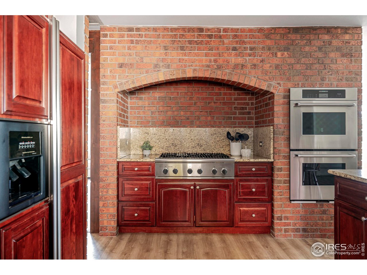 19 Ridge Road Boulder, CO 80303 - Photo 15 of 40 a kitchen with a stove and cabinets