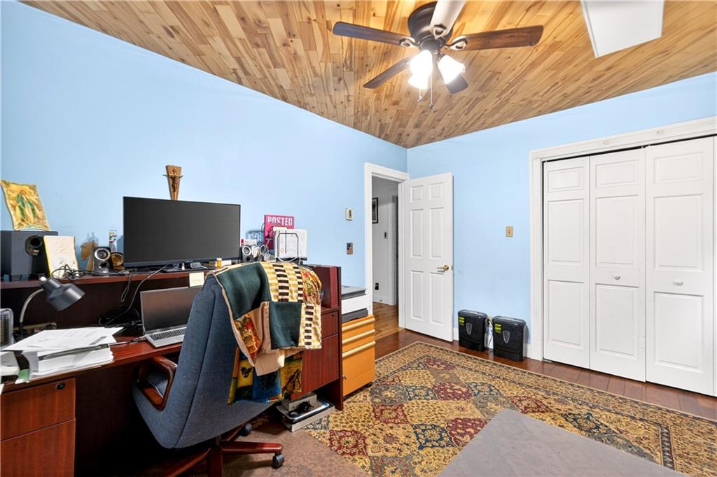 5920 State Road Gibsonia, PA 15044 - Photo 20 of 38