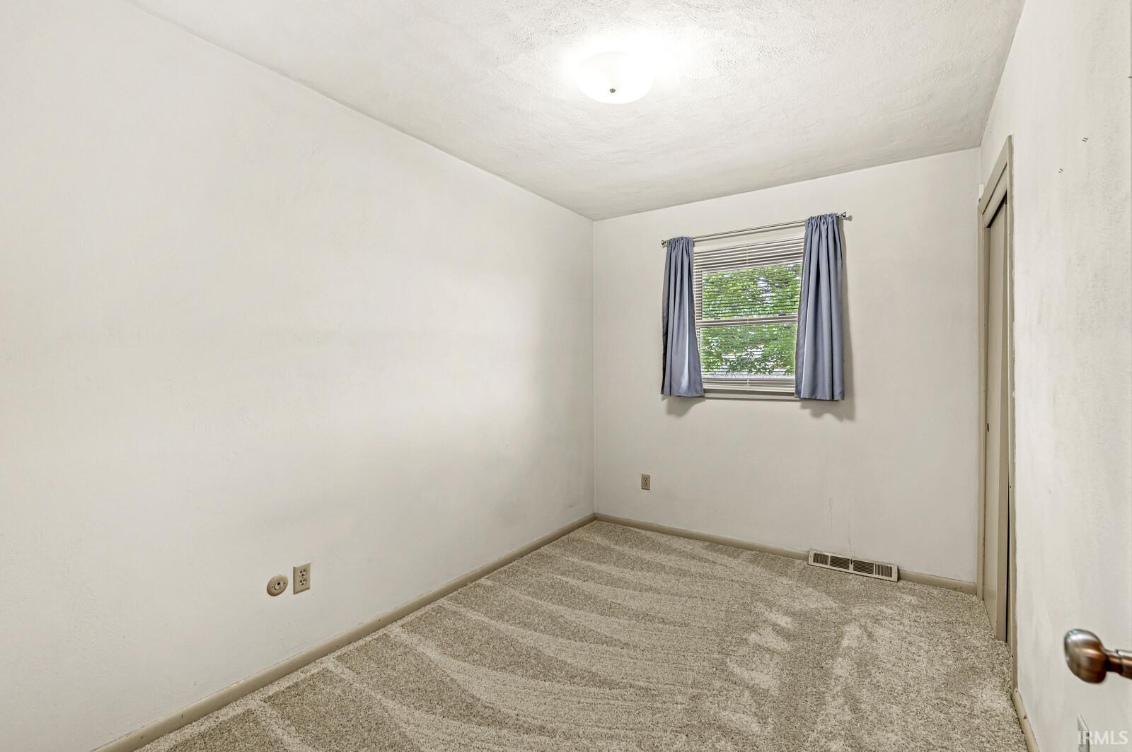 50650 Cherry Road Granger, IN 46530 - Photo 14 of 34