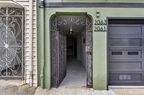 $1,195,000 | 2061 10th Avenue, San Francisco, CA 94116