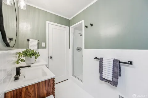 $1,195,000 | 2061 10th Avenue, San Francisco, CA 94116