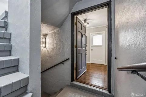 $1,195,000 | 2061 10th Avenue, San Francisco, CA 94116