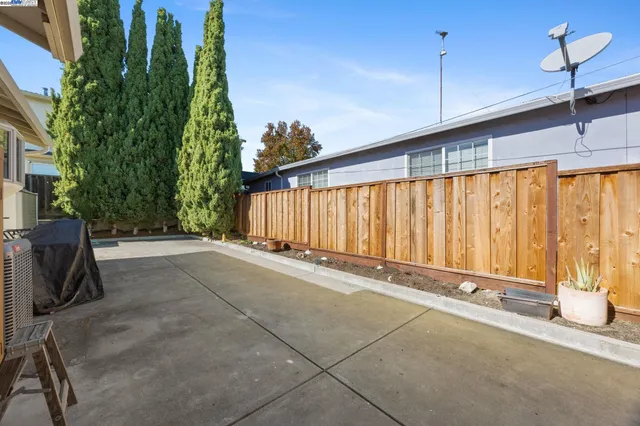a view of a backyard of a house