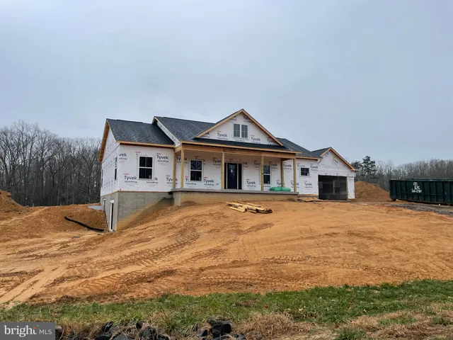 $724,900 | 8014 Sherbeyn Road, Goldvein, VA 22720