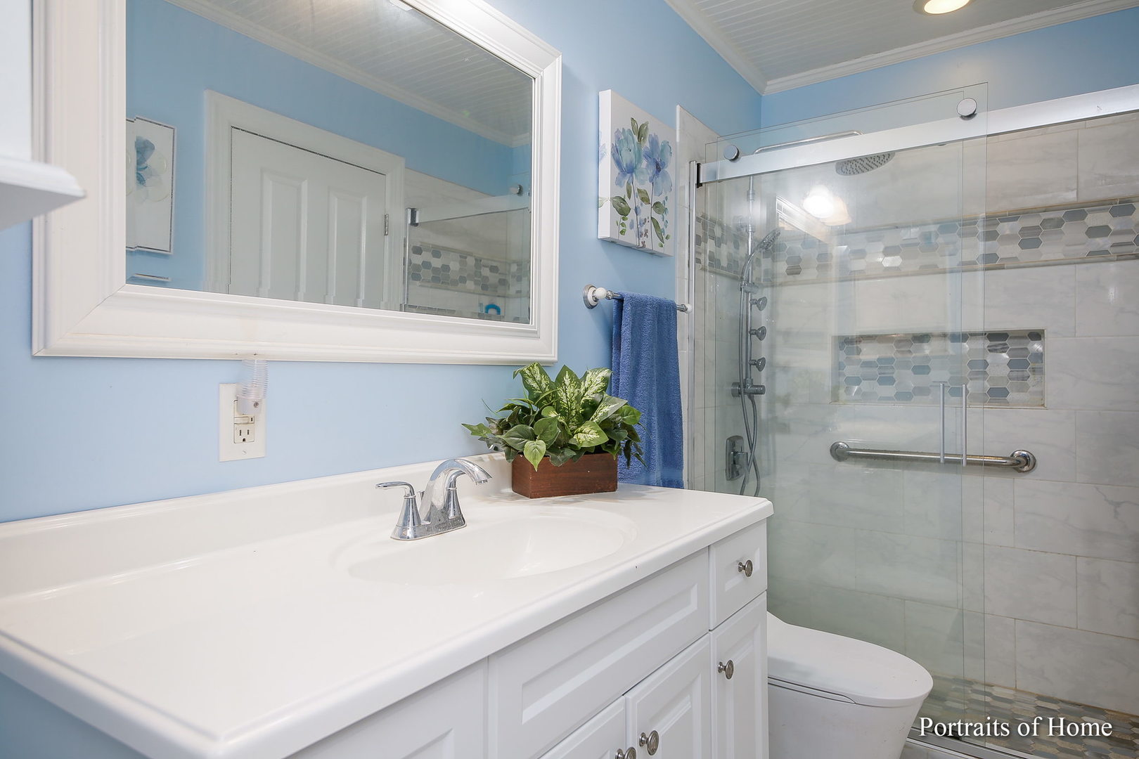 6 Shermead Road Montgomery, IL 60538 - Photo 8 of 25 a bathroom with a sink a toilet and shower