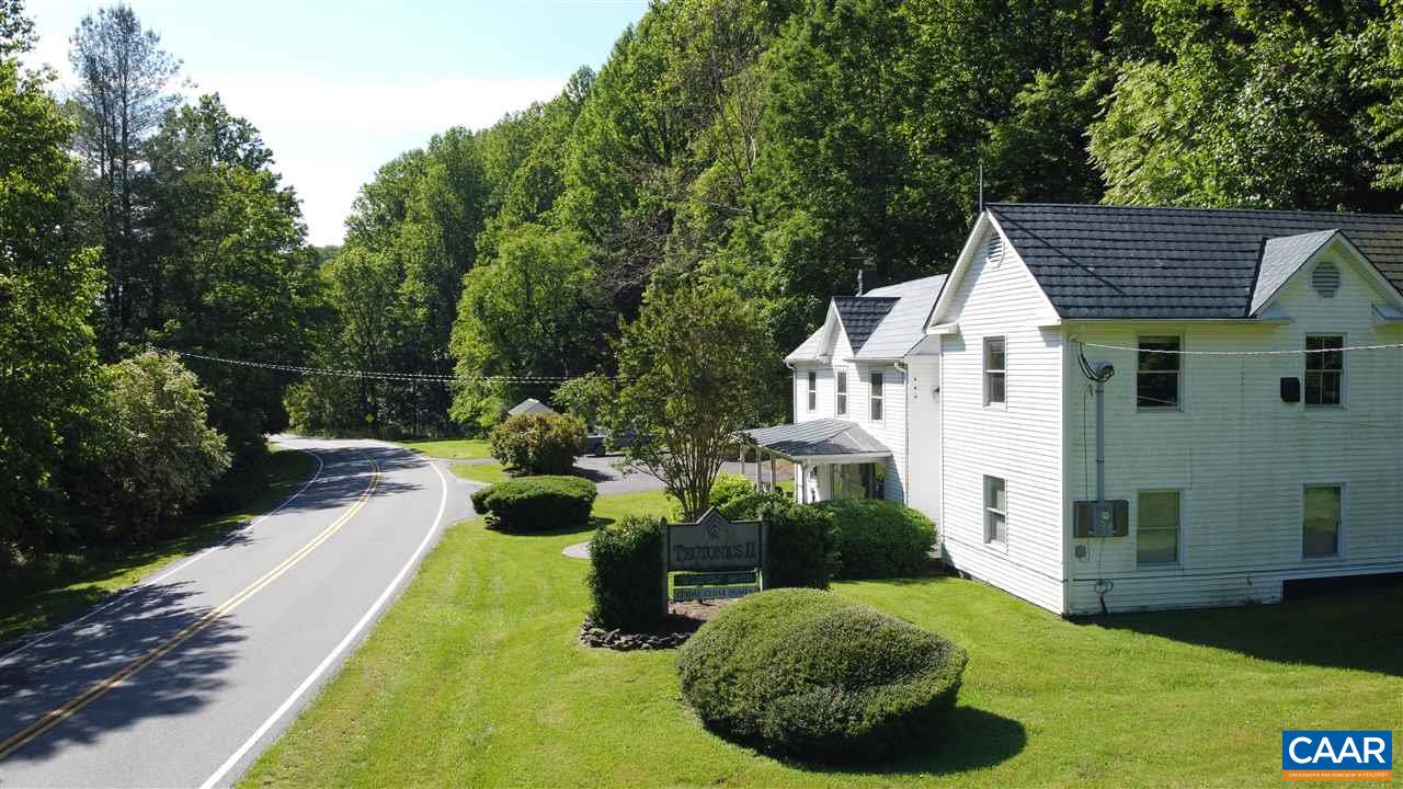 2771 Beech Grove Road Roseland, VA 22967 - Photo 30 of 31 a view of a house with backyard and sitting area