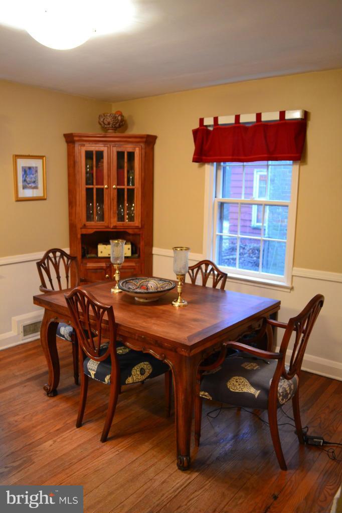 813 Olmstead Road Pikesville, MD 21208 - Photo 8 of 19 Dining Room