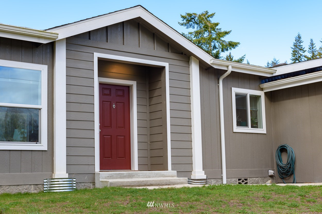 81 Madrona Way Sequim, WA 98382 - Photo 3 of 25 Gallery Image 3
