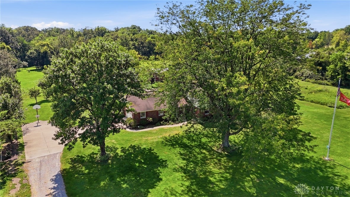 5527 Chenoweth Road Waynesville, OH 45068 - Photo 73 of 75 Gallery Image 73