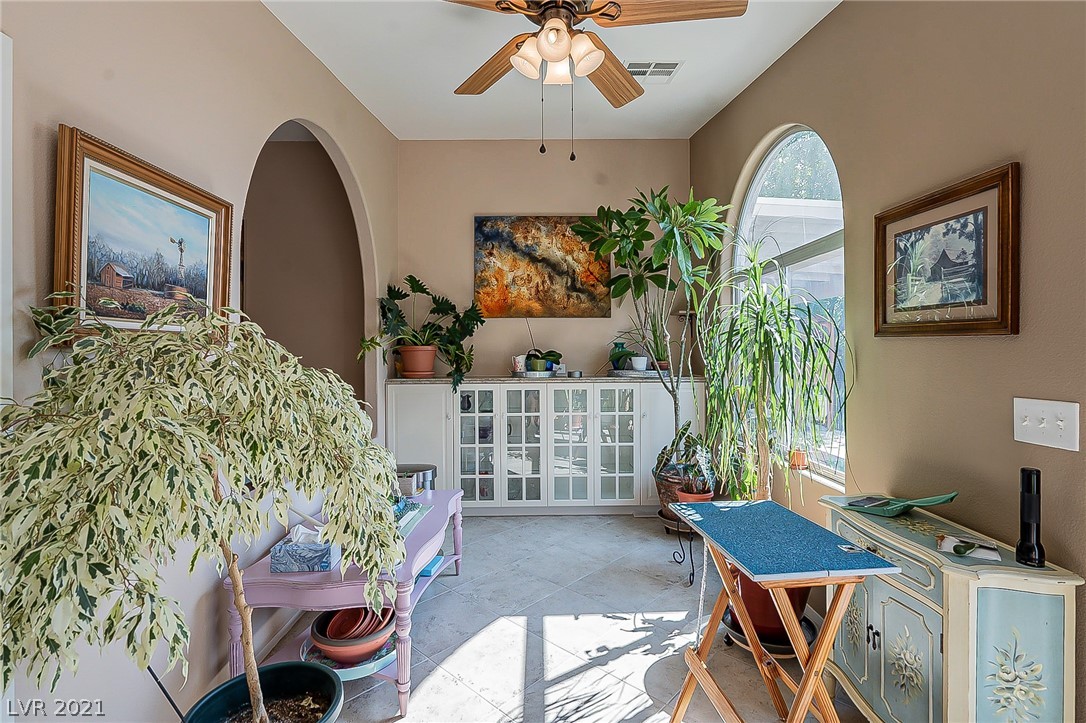 4537 Silverwind Road North Las Vegas, NV 89031 - Photo 11 of 29 Gallery Image 11