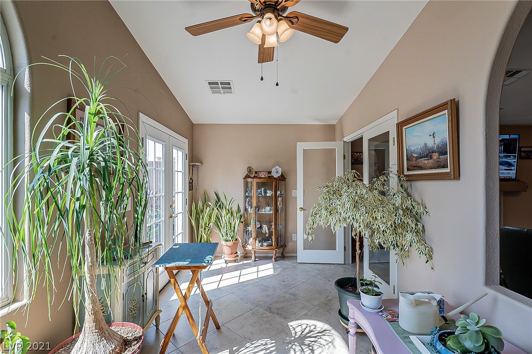 4537 Silverwind Road North Las Vegas, NV 89031 - Photo 12 of 29 Gallery Image 12