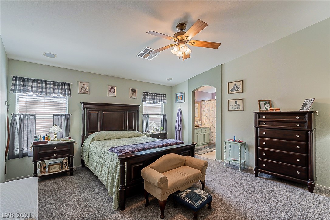 4537 Silverwind Road North Las Vegas, NV 89031 - Photo 14 of 29 Gallery Image 14