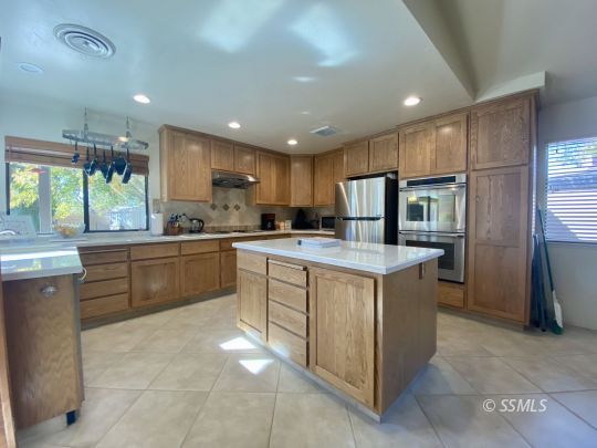 833 Lynn Way Ridgecrest, CA 93555 - Photo 13 of 30