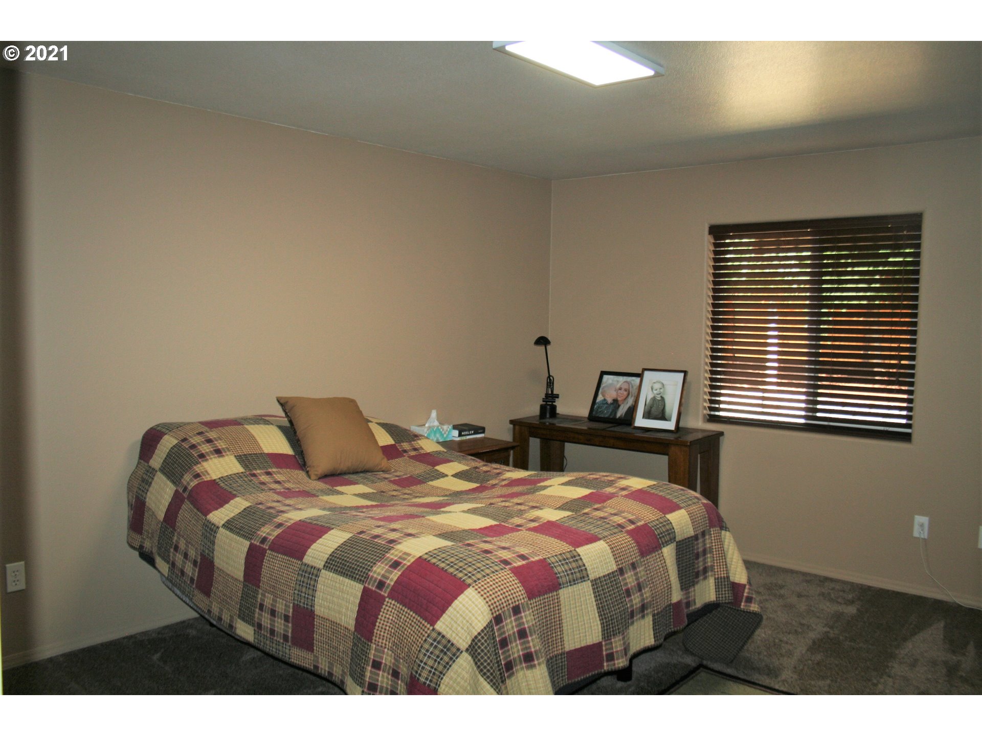 1156 Ash Grove Loop Creswell, OR 97426 - Photo 13 of 20 Gallery Image 13