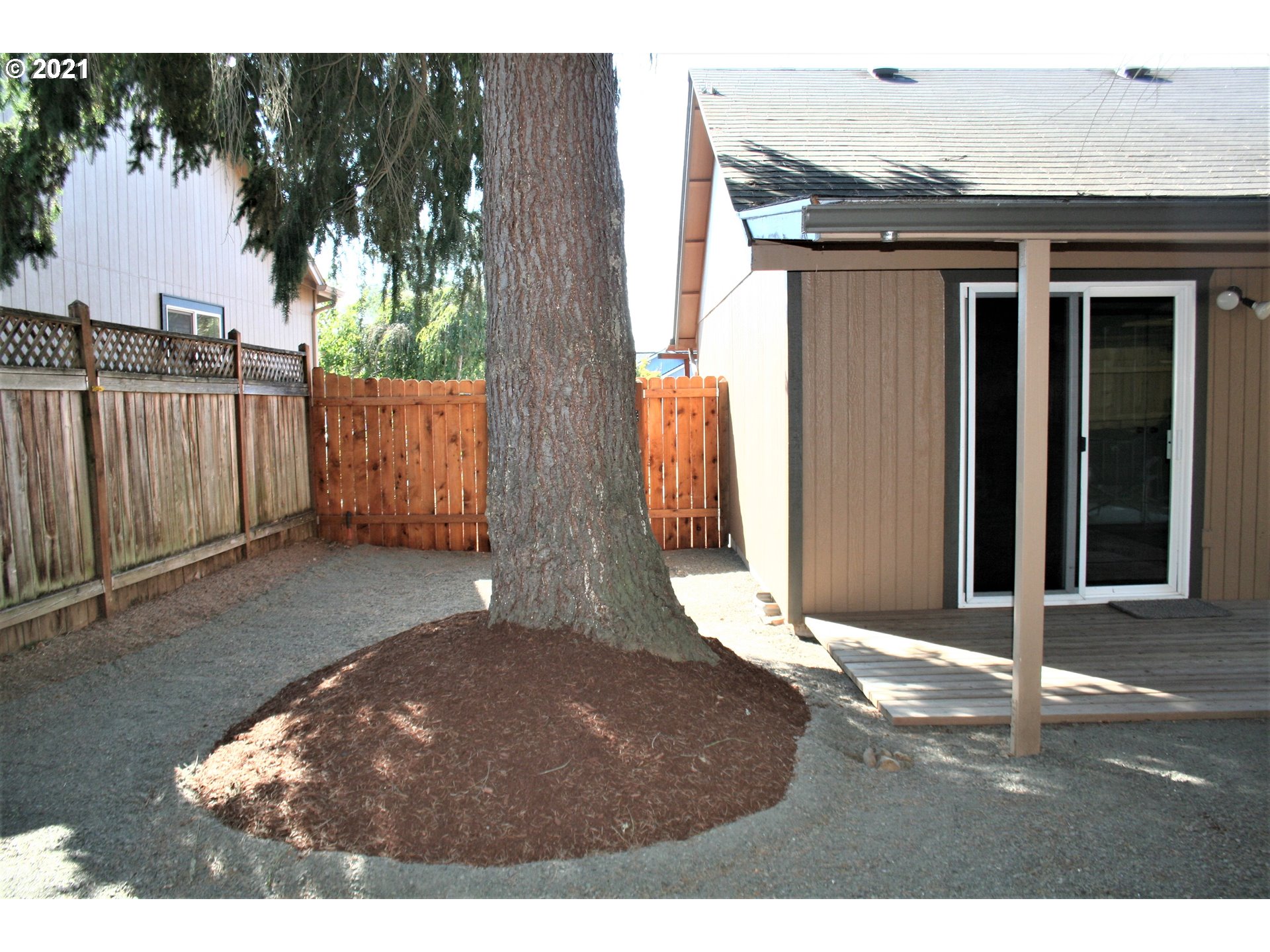 1156 Ash Grove Loop Creswell, OR 97426 - Photo 16 of 20 Gallery Image 16