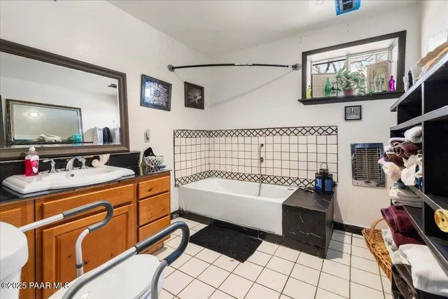 $690,000 | 579 State Highway 89, Chino Valley, AZ 86323