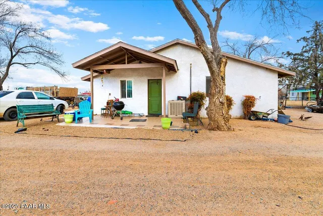 $690,000 | 579 State Highway 89, Chino Valley, AZ 86323