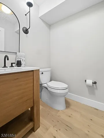 $1,349,000 | 188 Broadway, Unit 2, Woodcliff Lake, NJ 07677