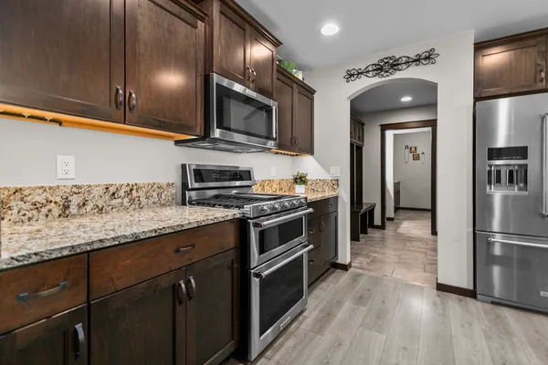 $485,000 | 2712 West Fallen Oak Drive, Appleton, WI 54913