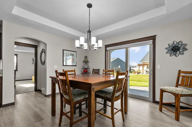 $485,000 | 2712 West Fallen Oak Drive, Appleton, WI 54913