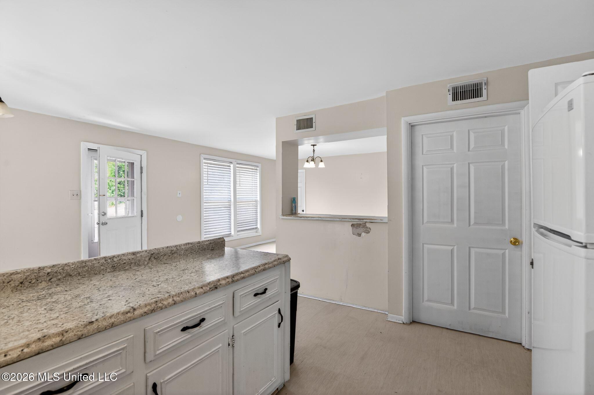 20 Covington Road Columbus, MS 39705 - Photo 17 of 30 17_20_Covington_Road_Columbus_MS_39705-K