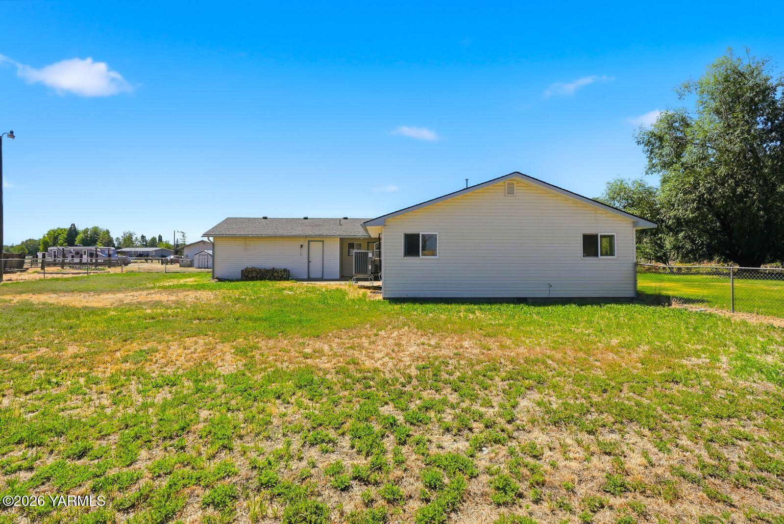 2841 Mapleway Road Yakima, WA 98908 - Photo 25 of 37 2841 Mapleway Rd 031