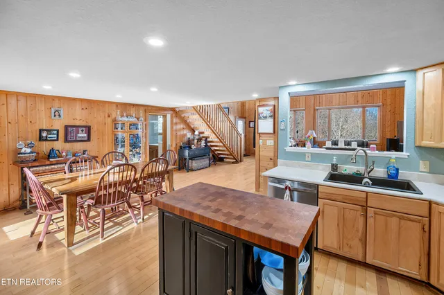 $574,900 | 414 Gold Road, Cosby, TN 37722