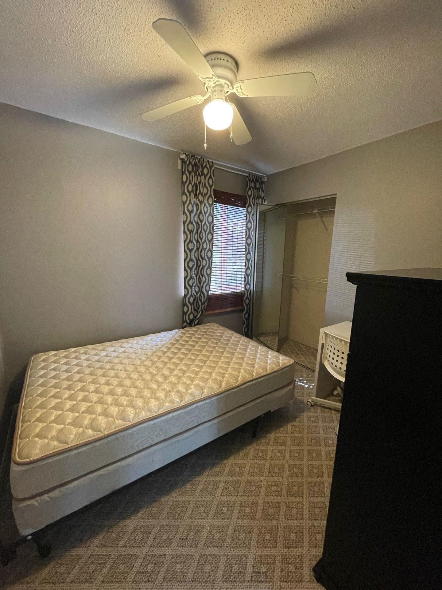 1336 Hunters Road, Unit D Harrisonburg, VA 22801 - Photo 11 of 19 Gallery Image 11