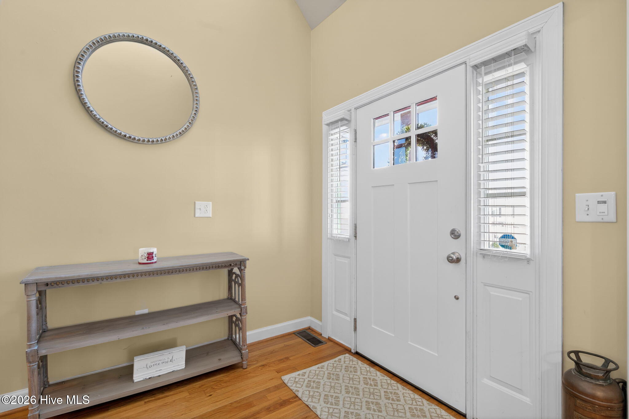 3701 Trace Drive Wilson, NC 27893 - Photo 4 of 43 Foyer