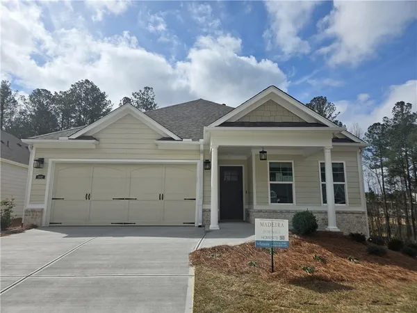 $524,820 | 1302 Cedarcrest Boulevard, Acworth, GA 30101