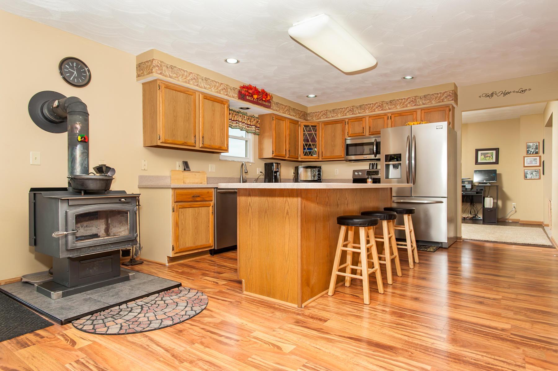 401 Plunkett Road Delaware, OH 43015 - Photo 18 of 37