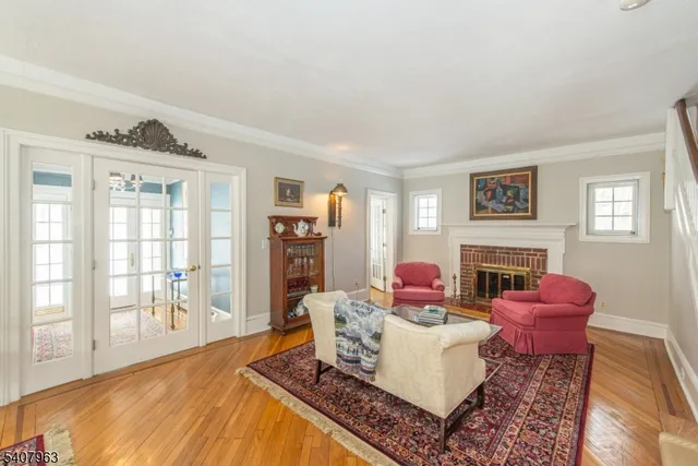 $989,000 | 63 Crane Road, Mountain Lakes, NJ 07046