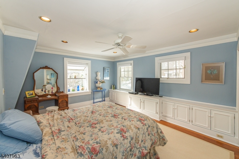 63 Crane Road Mountain Lakes, NJ 07046 - Photo 38 of 45