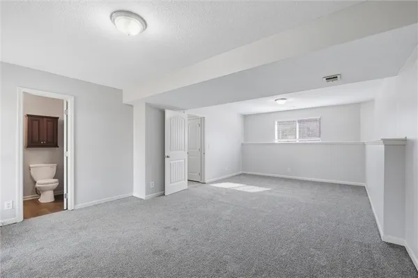 $325,000 | 406 Timbercreek Drive, Belton, MO 64012