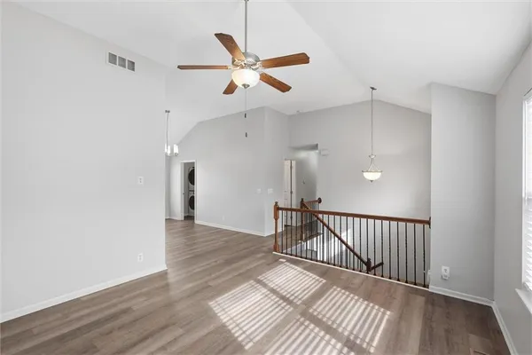 $325,000 | 406 Timbercreek Drive, Belton, MO 64012